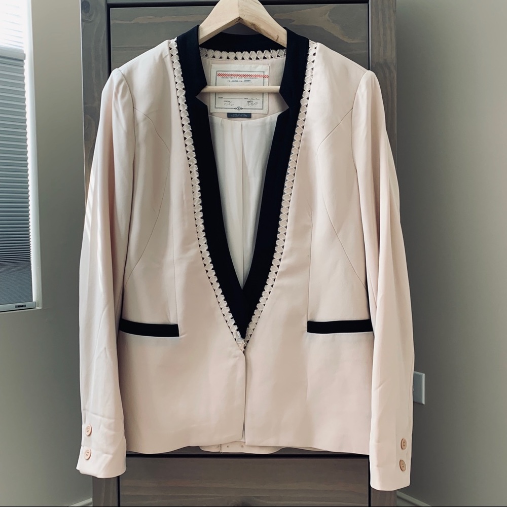 Cartonnier Diamond Stitch Blazer in Cream/Black